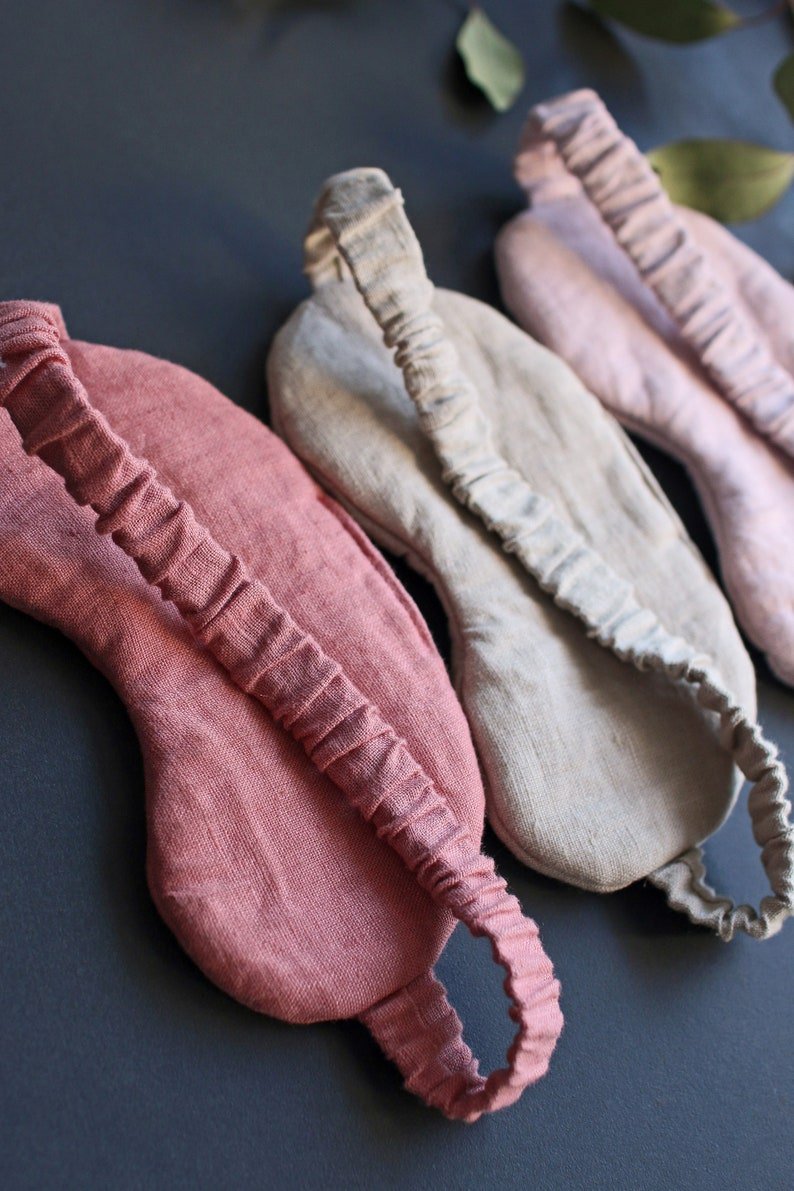Linen Eye Mask + Pouch. - Image 4
