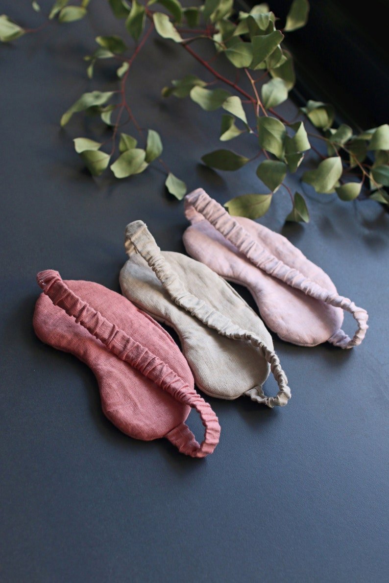 Linen Eye Mask + Pouch. - Image 5